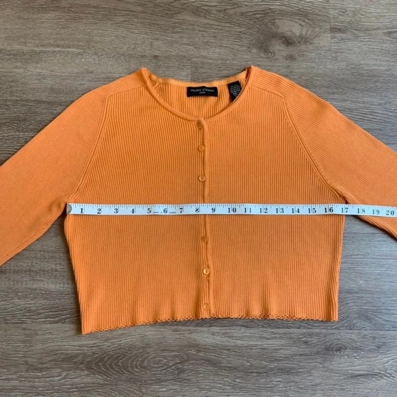 90s Vintage Silk Ribbed Cropped Cardigan - Picture 9 of 11